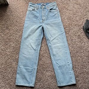 Levi’s Ribcage Straight Ankle Jeans